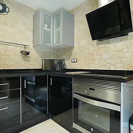 Casa Con Encanto En Ferienhaus Vilanova de Arousa